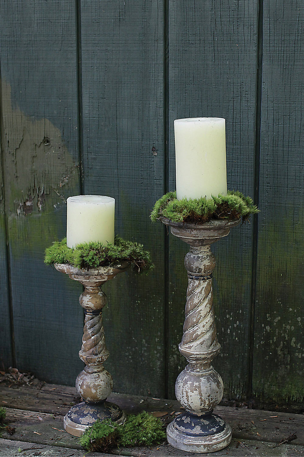 Distressed Black Turned Wood Pillar Candleholder E18854