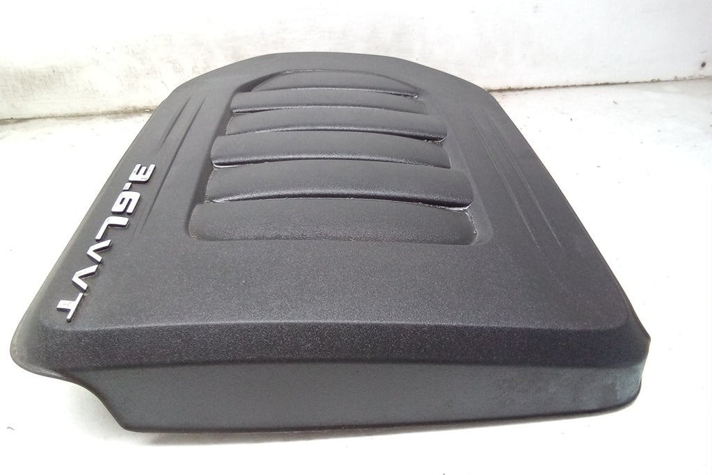 Pre-Owned 12 2012 Dodge Caravan Engine Cover 3.6L OEM V995044