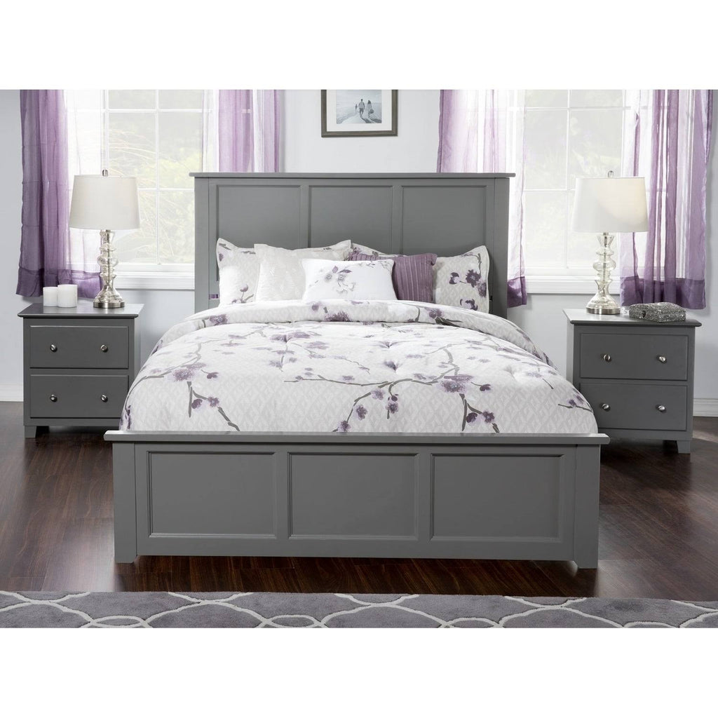 Grey Queen Bed with Foot Board Y5875