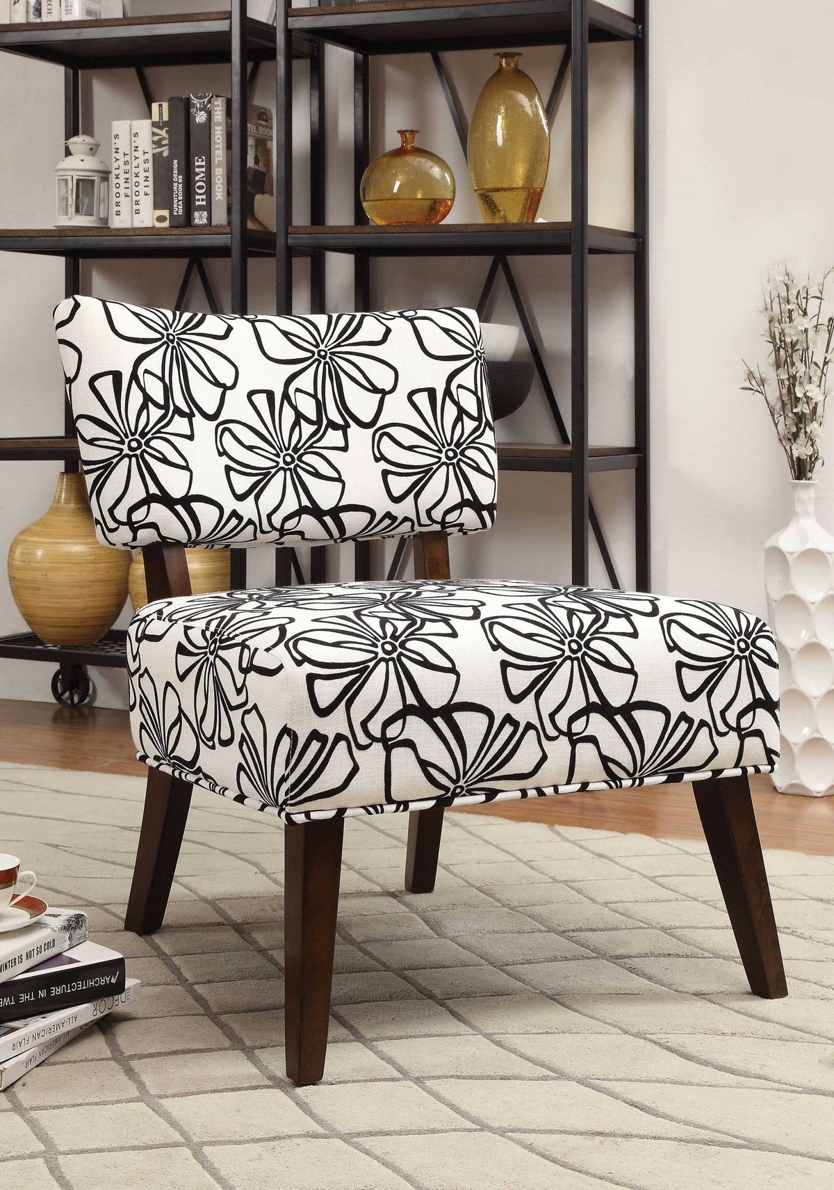 White Wood Accent Chair Q116
