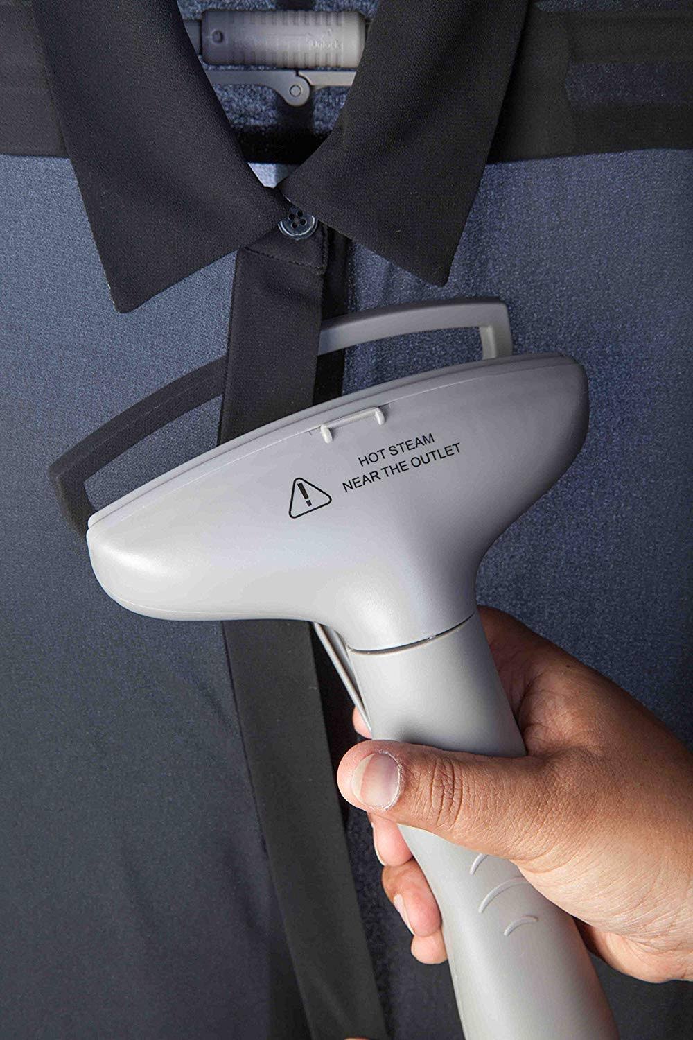 Elite Garment Steamer with Brush I673