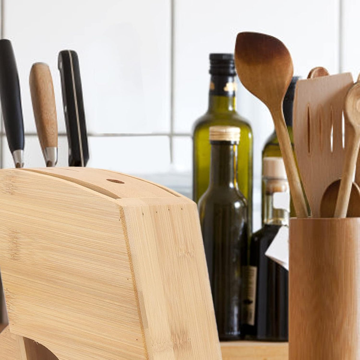 Wooden Knife Block with Non Slip Felt Mat O198
