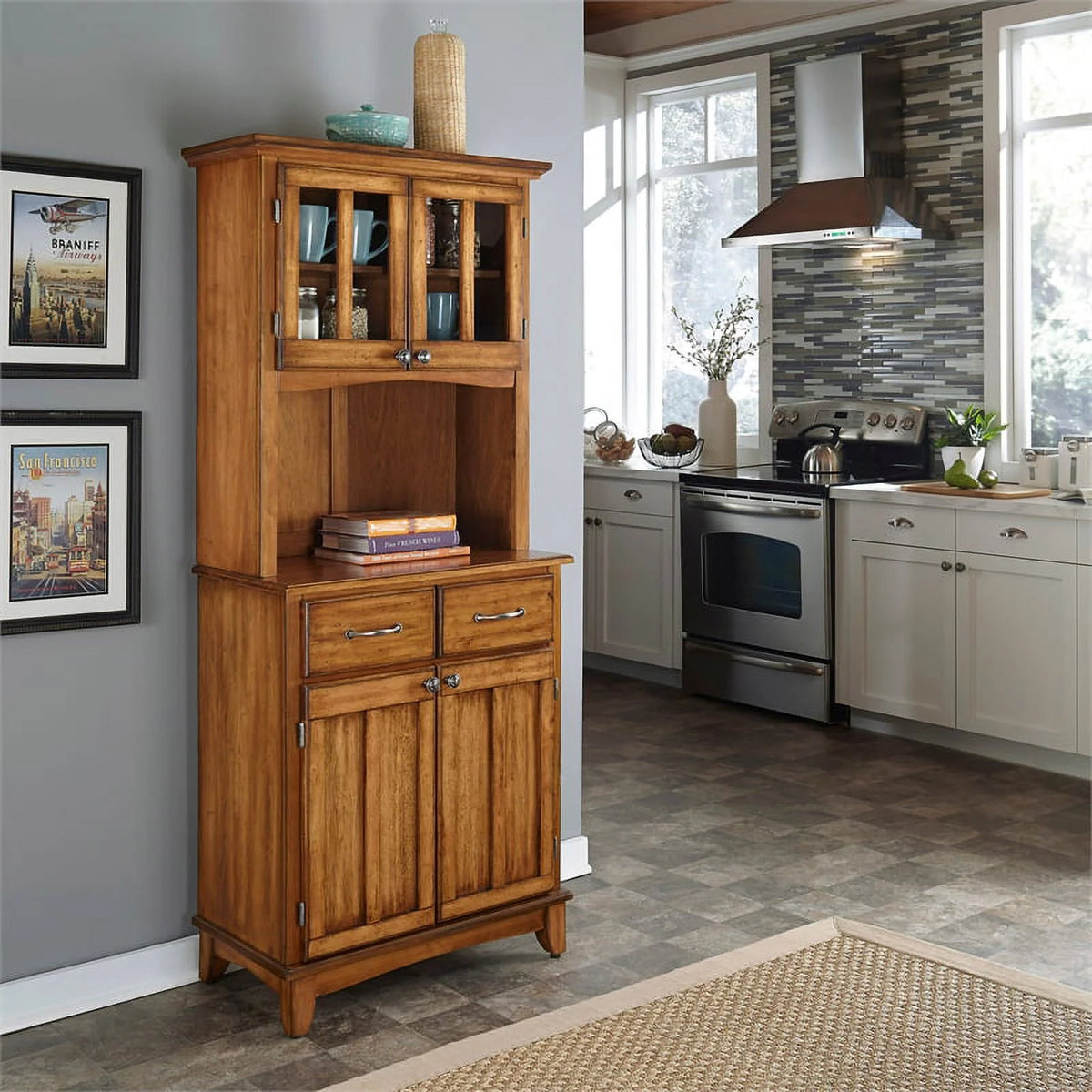 Wood Buffet with 2-Door Panel Hutch in Cottage Oak S681638