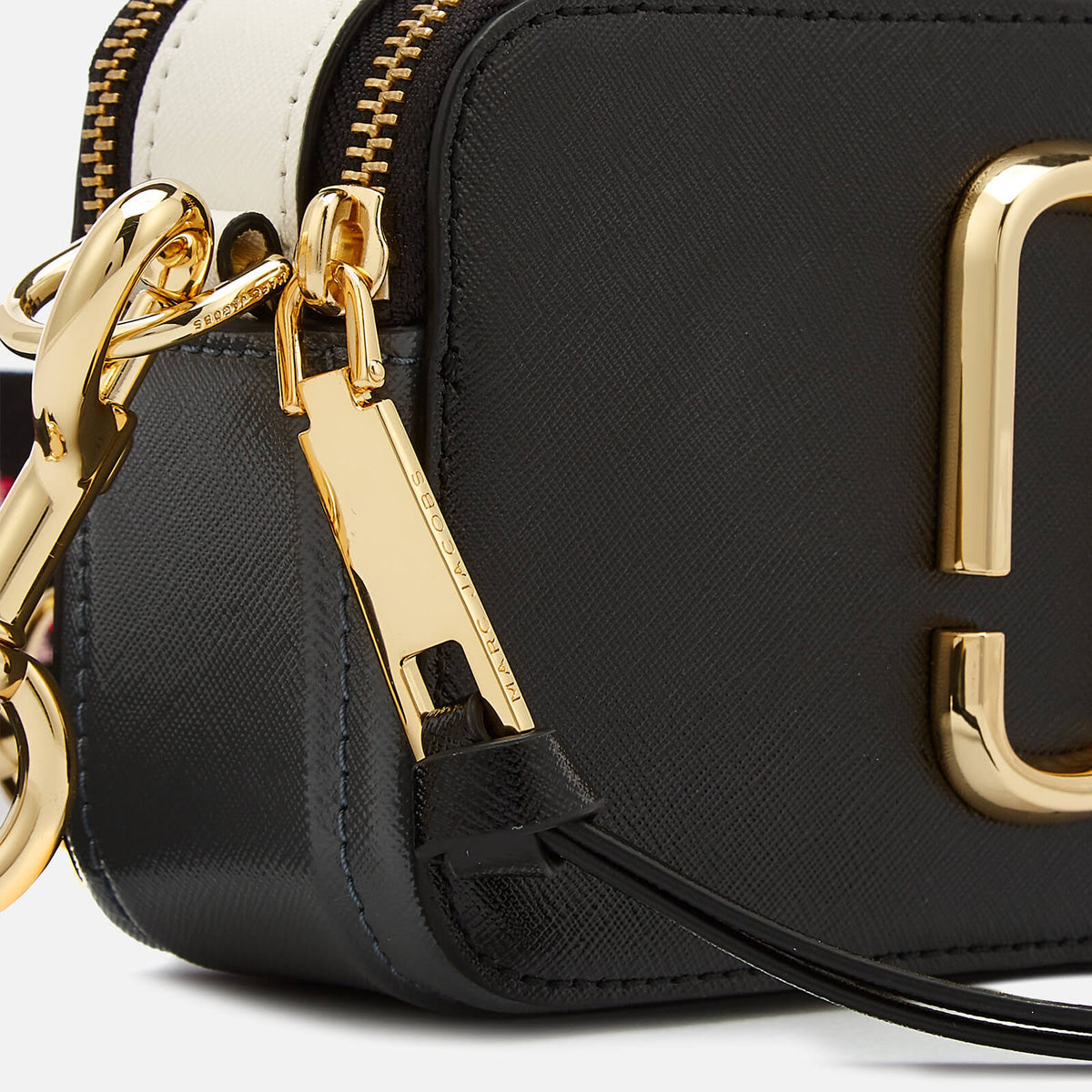 Black/Multi Camera Bag U867039