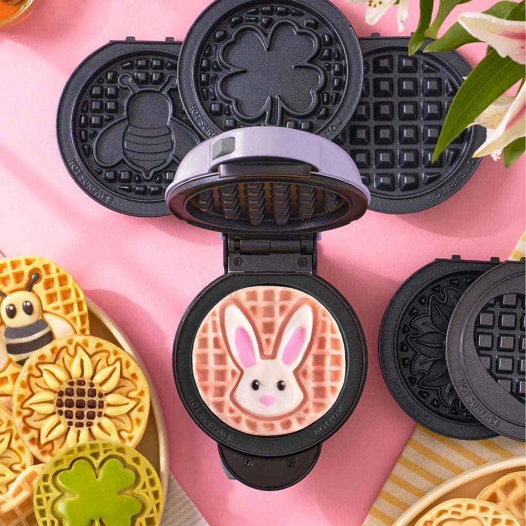 Mini Waffle Maker with Removable Plates W35699