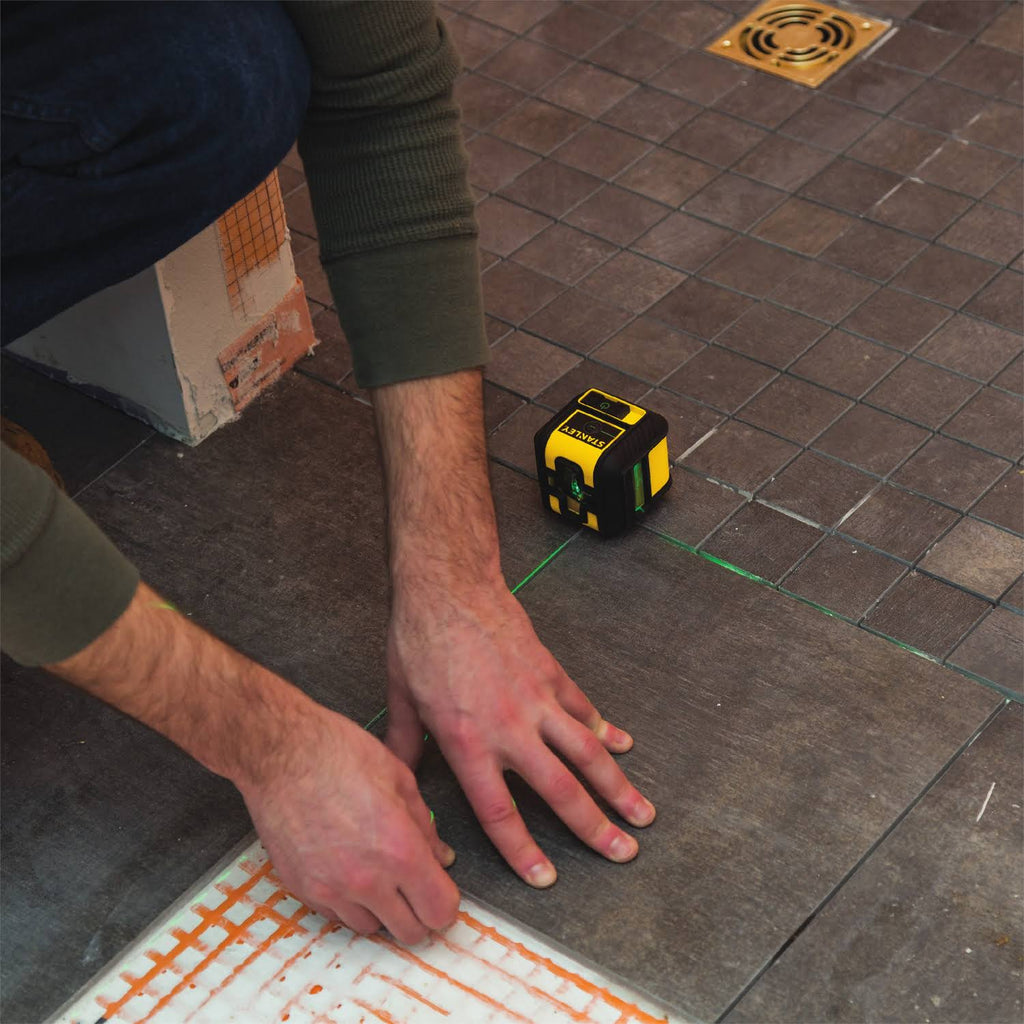 Green Beam Multi Cross Line Laser Level J592210