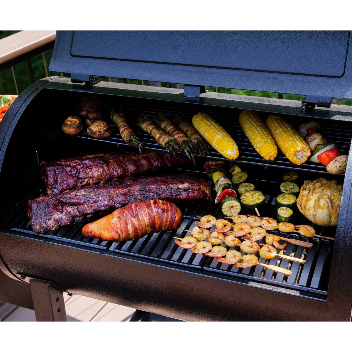 24x22 Deluxe Wood Pellet Grill A95207