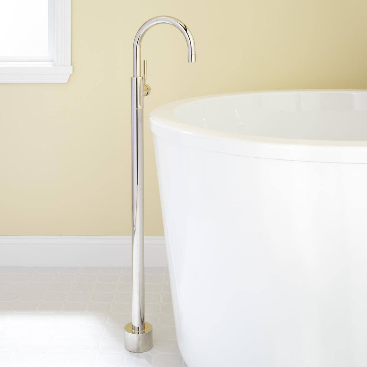 Freestanding Tub Faucet Chrome Q8503