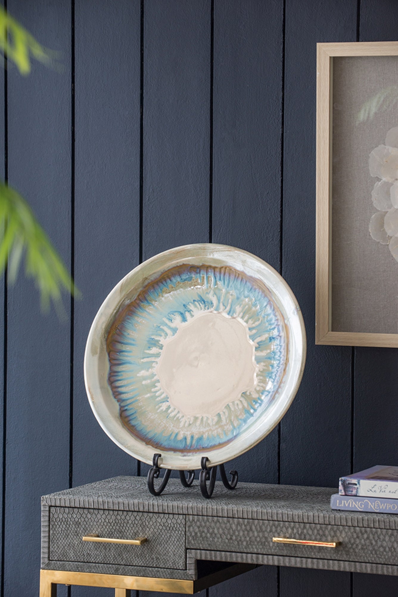 18" Blue and Beige Ceramic Charger with Stand T554282