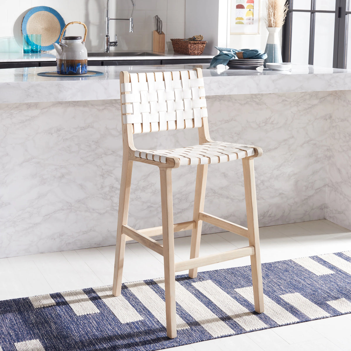 White/Natural Leather Bar Stool U607