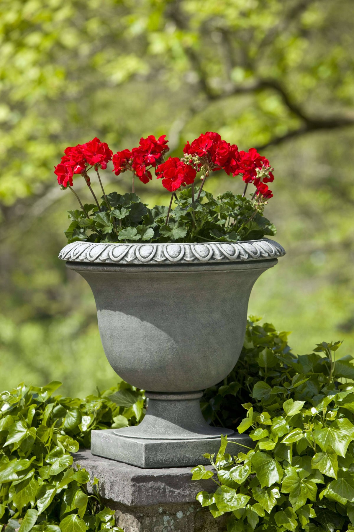Travertine Urn F719